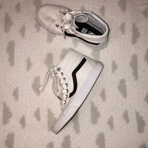 all white vans with black stripe